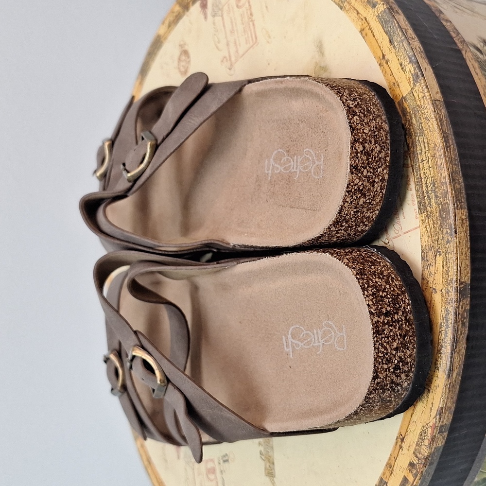 Refresh Leo Slide Size 9 NWOT - Picture 5 of 6